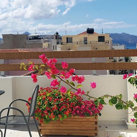 Elegant Apartment In The Heart Of Heraklion Extérieur photo