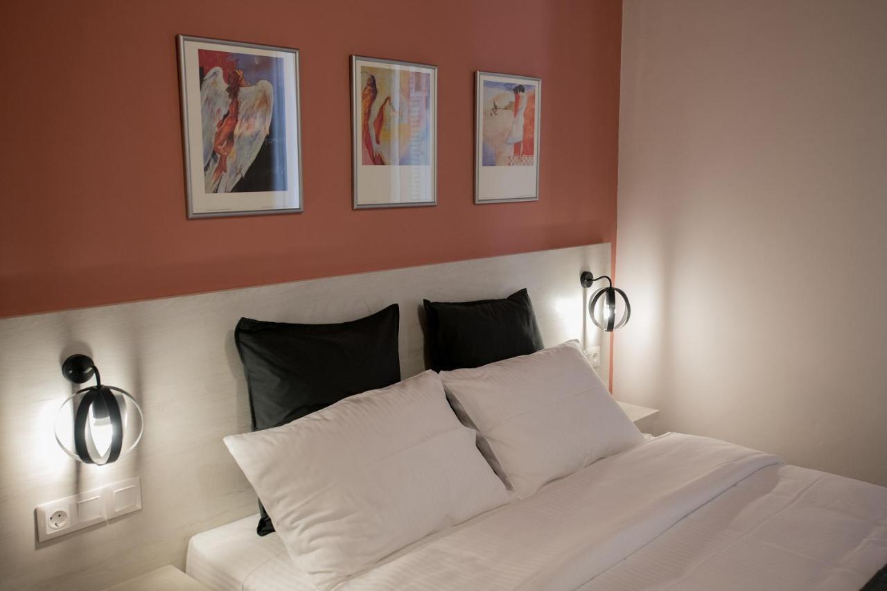 Elegant Apartment In The Heart Of Heraklion Extérieur photo