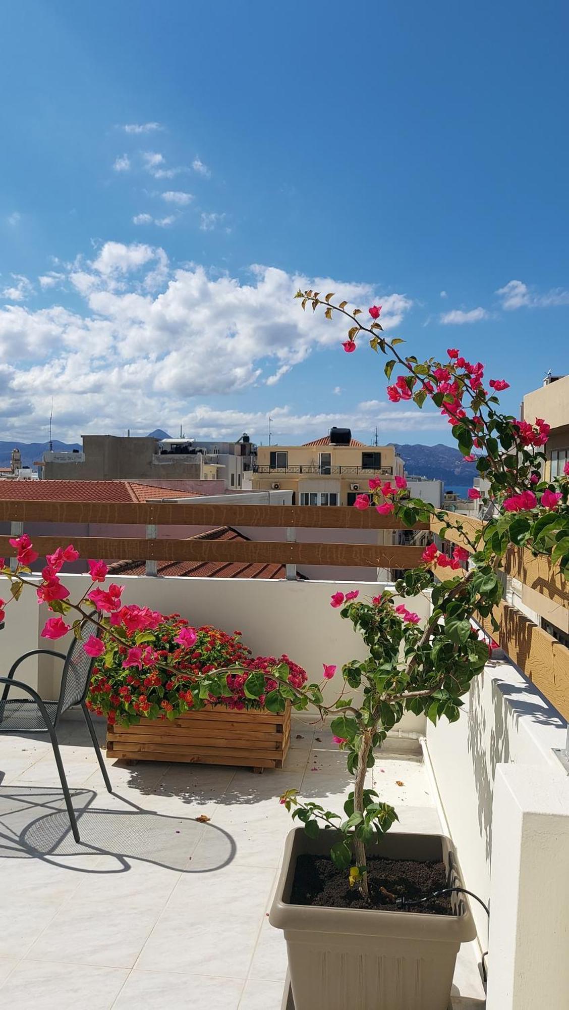 Elegant Apartment In The Heart Of Heraklion Extérieur photo